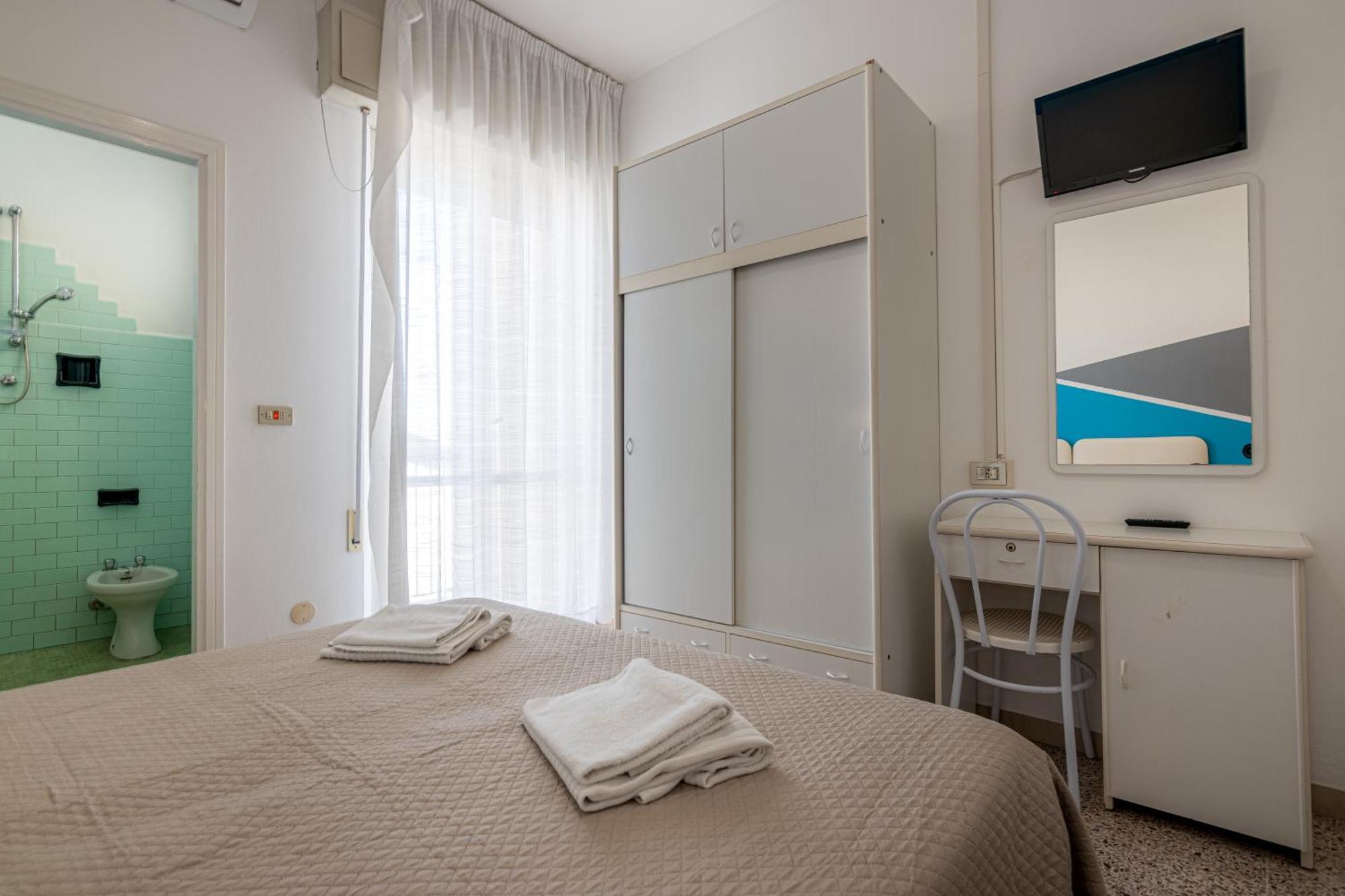 Hotel Serafini 里米尼 外观 照片