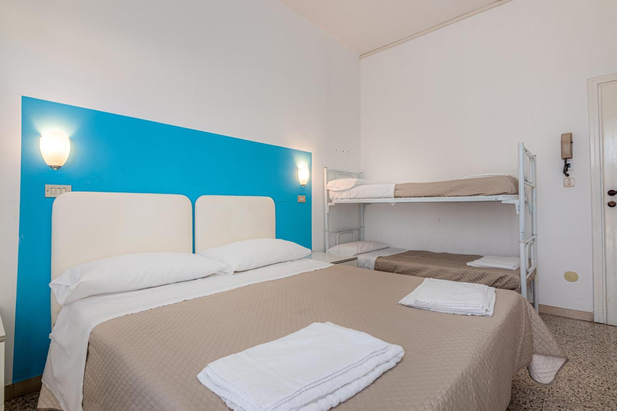 Hotel Serafini 里米尼 外观 照片