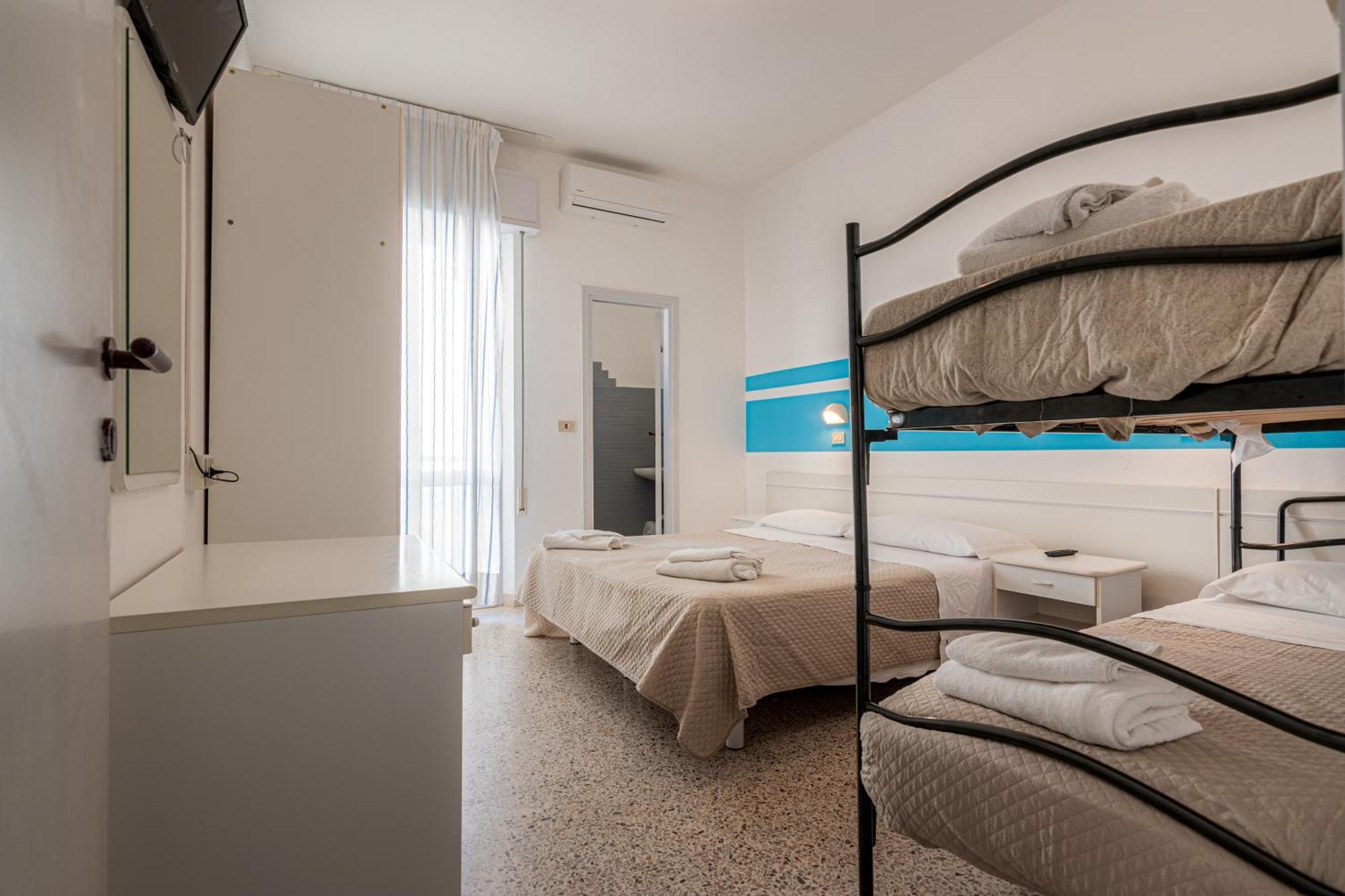 Hotel Serafini 里米尼 外观 照片